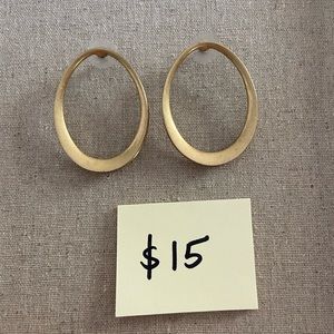 Stella & dot hoops